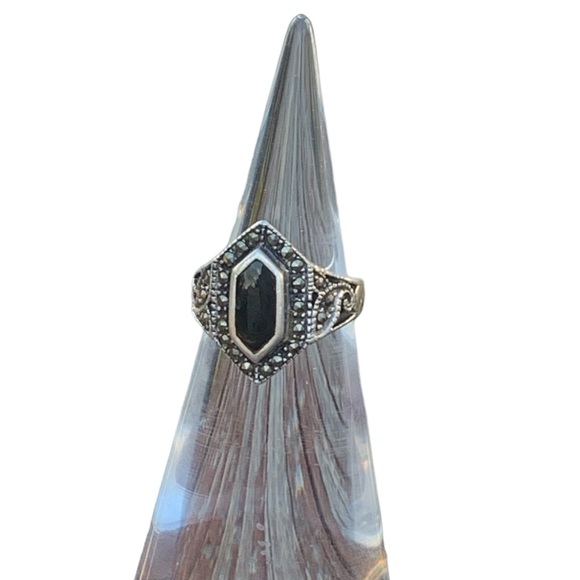 Vintage Art Deco Sterling Silver Black Onyx Marcasite Woman’s Ring Jewelry - Picture 3 of 7